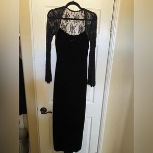 Jessica McClintock Black Lace Long Sleeve Dress